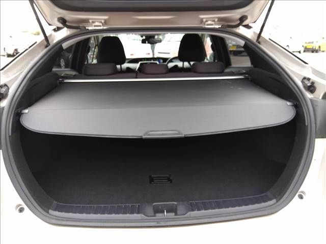 Toyota PRIUS 2016-09 19969-9