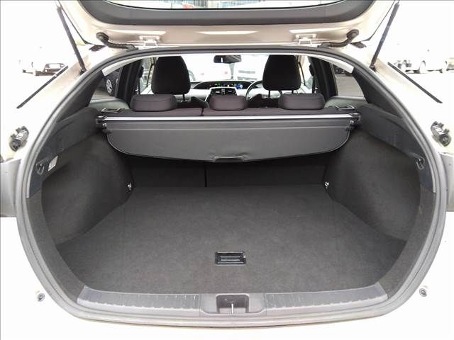 Toyota PRIUS 2016-09 19969-8