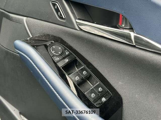 Mazda CX-30 2022-03 265630-9