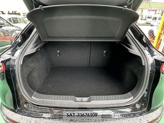 Mazda CX-30 2022-03 265630-6