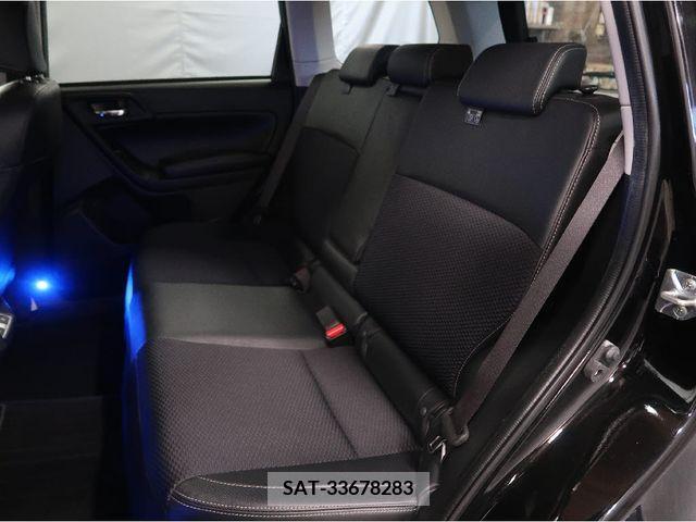Subaru FORESTER 2016-03 215447-7