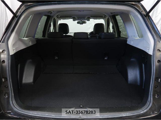 Subaru FORESTER 2016-03 215447-8