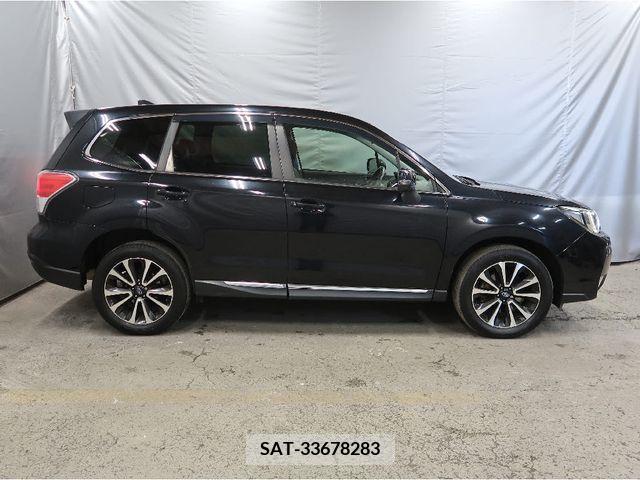 Subaru FORESTER 2016-03 215447-11