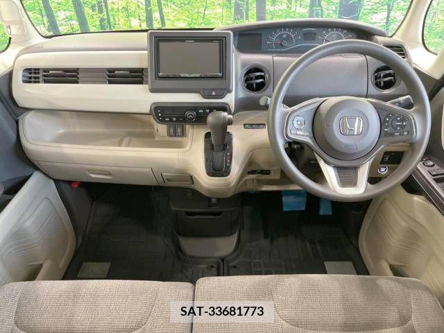 Honda N BOX 2019-05 307041-1
