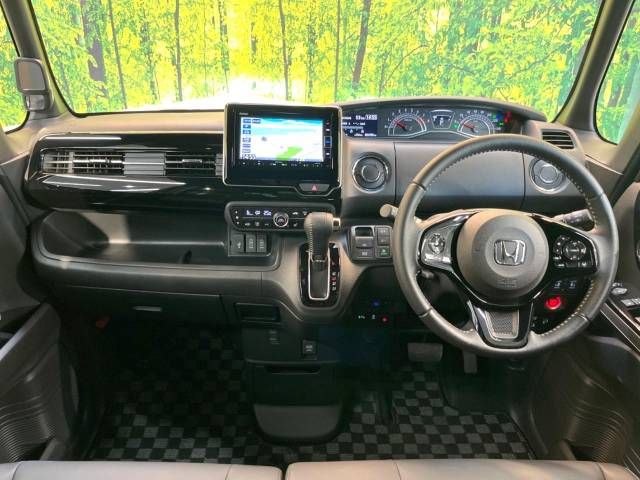 Honda N BOX CUSTOM 2022-04 14845-1