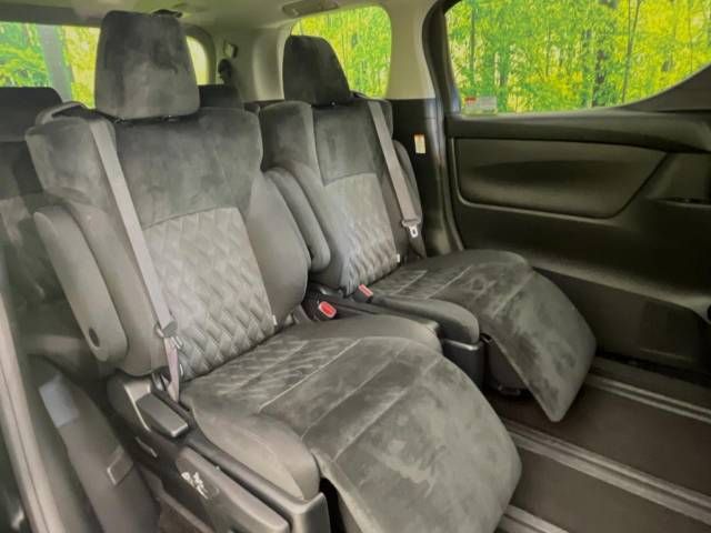 Toyota VELLFIRE 2019-04 15053-9