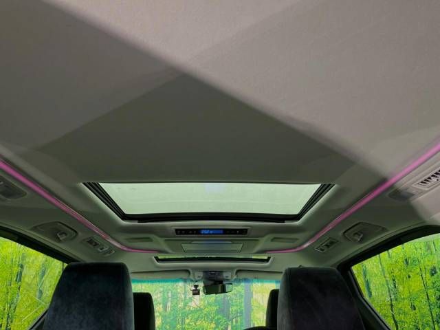 Toyota VELLFIRE 2019-04 15053-2