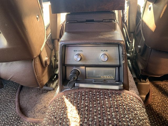 Nissan GLORIA WAGON 1990-05 709-25