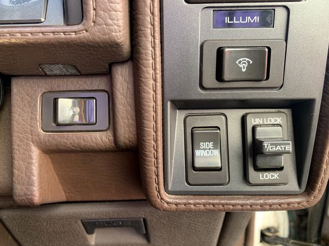 Nissan GLORIA WAGON 1990-05 709-10