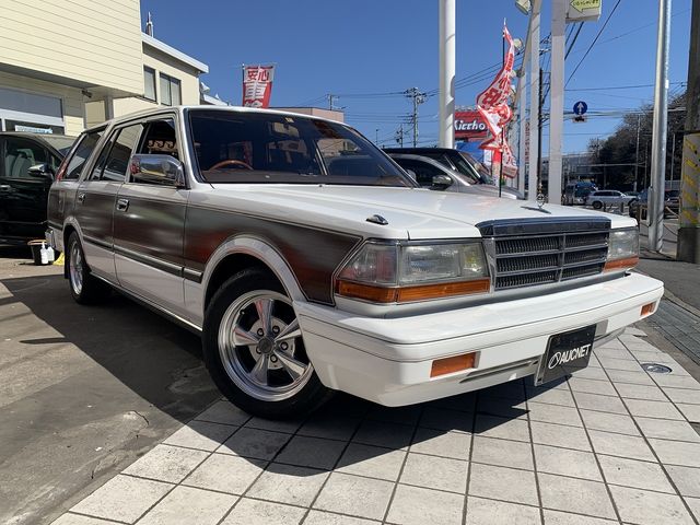 Nissan GLORIA WAGON 1990-05 709-1