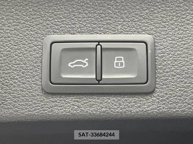Audi Q2 2018-07 261188-7
