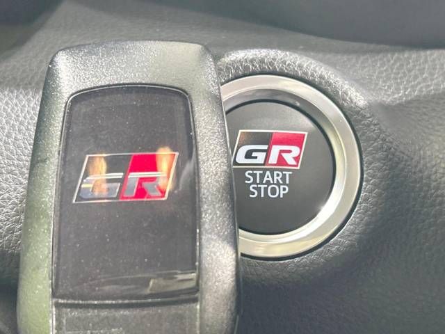 Toyota YARIS 2022-09 27127-5