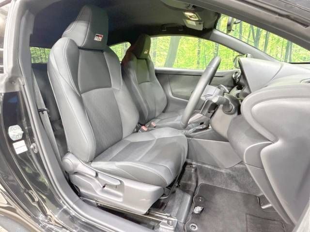 Toyota YARIS 2022-09 27127-8