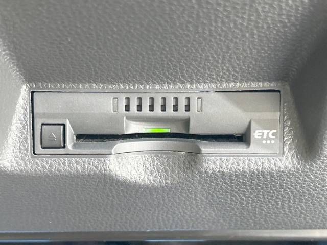 Toyota YARIS 2022-09 27127-4