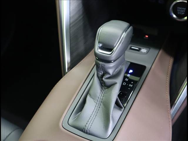 Toyota HARRIER 2023-03 187106-17