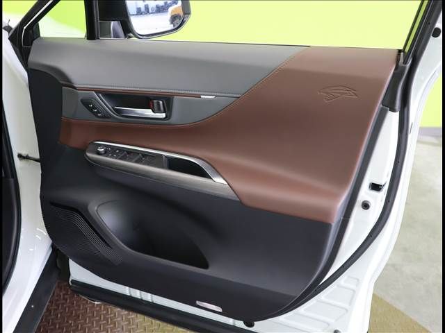 Toyota HARRIER 2023-03 187106-23