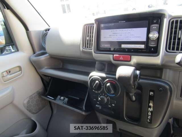 Suzuki EVERY 2017-08 208923-17