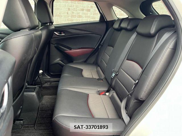 Mazda CX-3 2015-02 358437-12