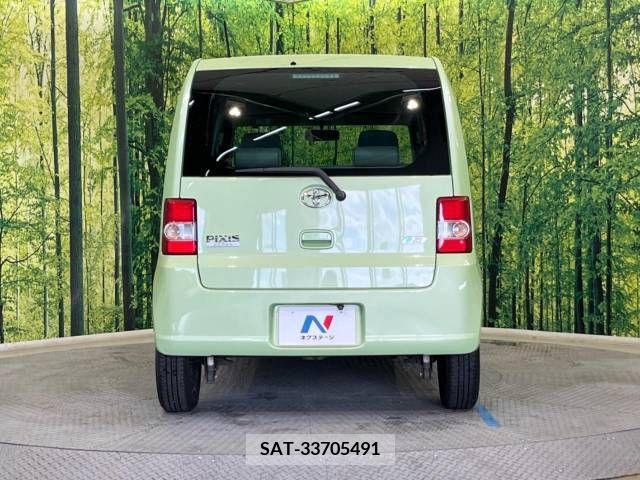 Toyota PIXIS SPACE 2014-03 393257-15