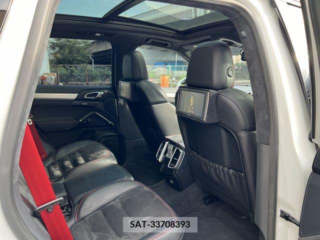 Porsche CAYENNE 2016-06 333198-22