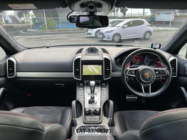 Porsche CAYENNE 2016-06 333198-15