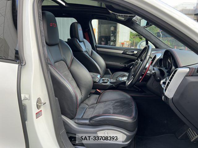 Porsche CAYENNE 2016-06 333198-13