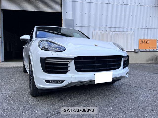 Porsche CAYENNE 2016-06 333198-0