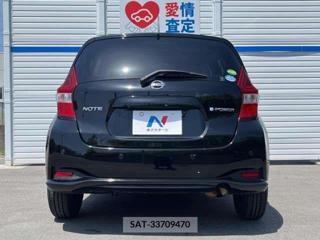 Nissan NOTE 2019-02 305457-15