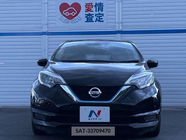 Nissan NOTE 2019-02 305457-14