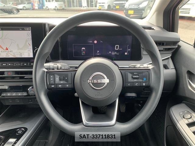 Nissan NOTE 2021-04 302466-14