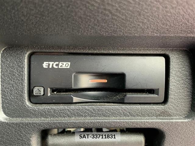 Nissan NOTE 2021-04 302466-16