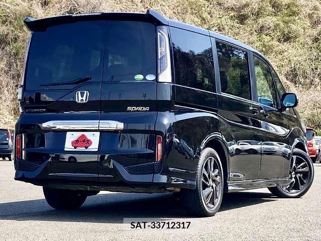Honda STEP WGN 2019-03 220376-2
