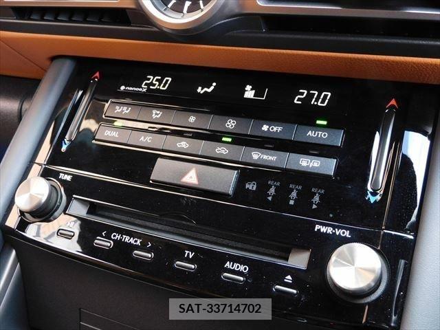 Lexus IS 2020-11 203252-20