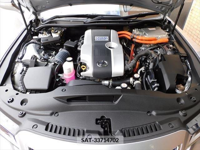 Lexus IS 2020-11 203252-10