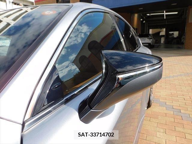 Lexus IS 2020-11 203252-5