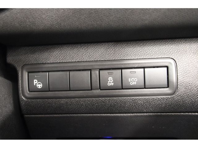 Peugeot 308 2016-09 13853-10
