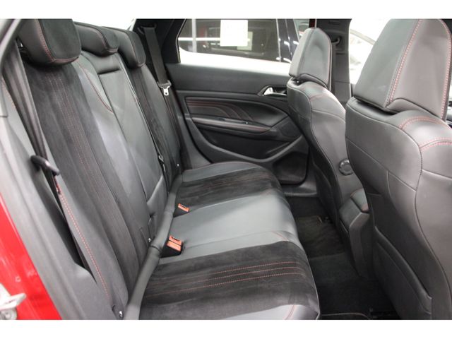 Peugeot 308 2016-09 13853-17
