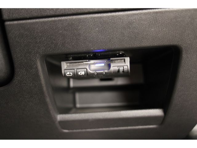 Peugeot 308 2016-09 13853-9