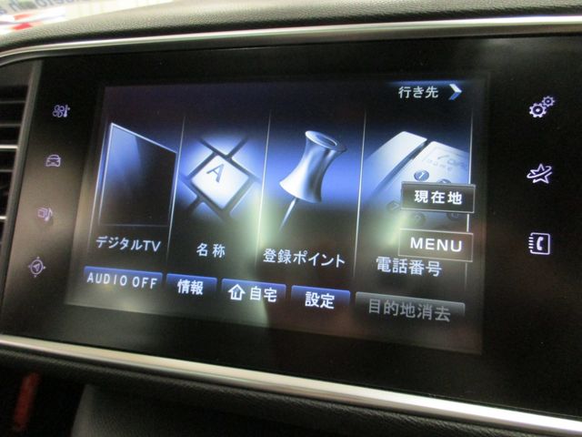 Peugeot 308 2016-09 13853-6