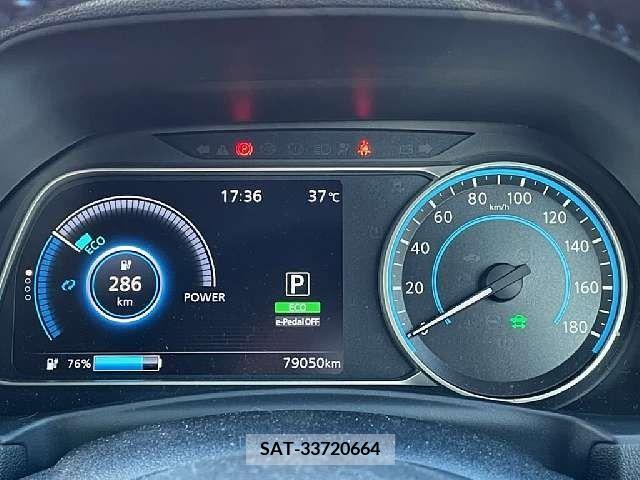 Nissan LEAF 2019-08 348834-6