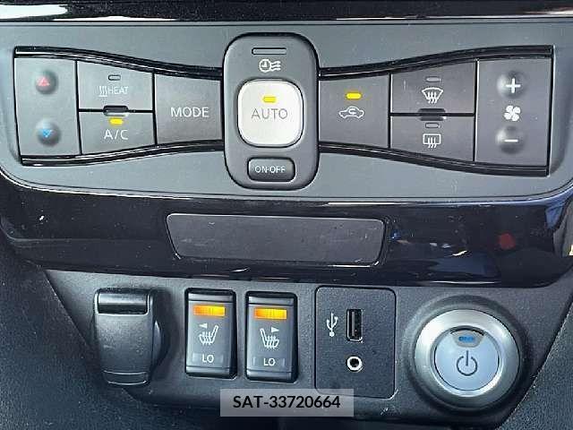 Nissan LEAF 2019-08 348834-4