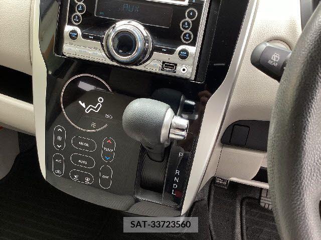 Mitsubishi EK WAGON 2013-06 300713-19