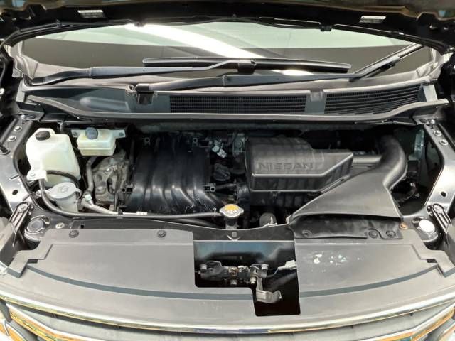 Nissan SERENA 2015-02 28304-19