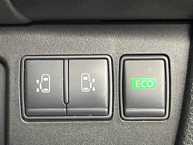 Nissan SERENA 2015-02 28304-6