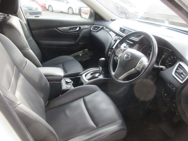 Nissan X-TRAIL 2014-10 2086-10