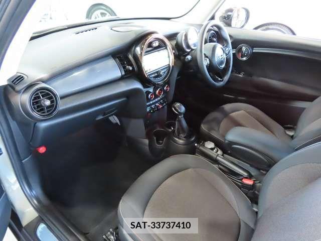 Bmw MINI 2019-03 392235-11