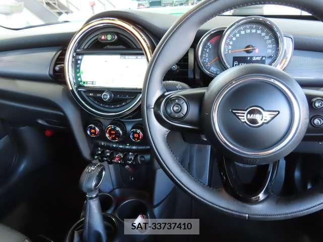 Bmw MINI 2019-03 392235-16