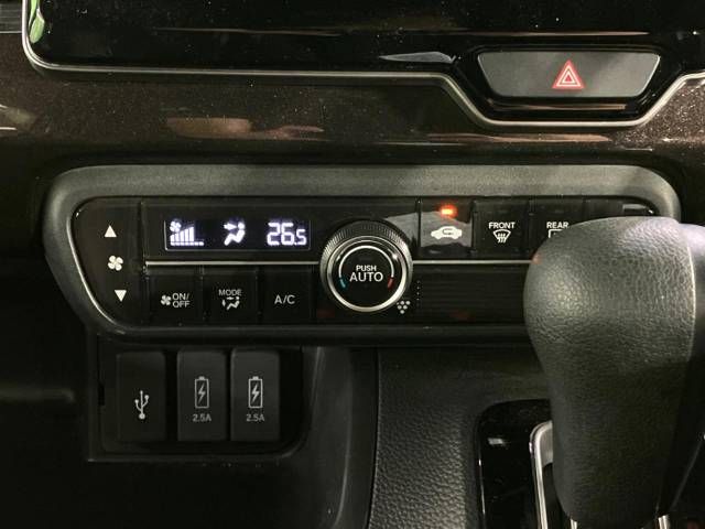 Honda N BOX CUSTOM 2018-06 182079-7
