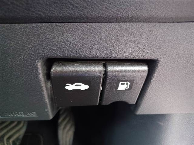 Nissan KICKS 2020-12 28767-24