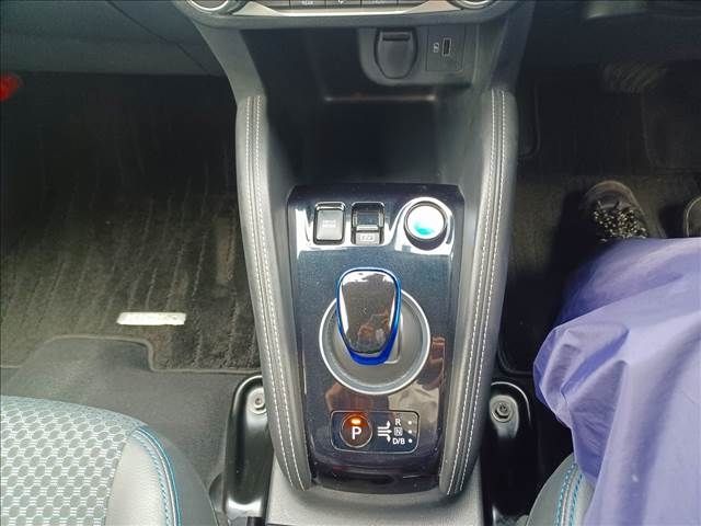 Nissan KICKS 2020-12 28767-11